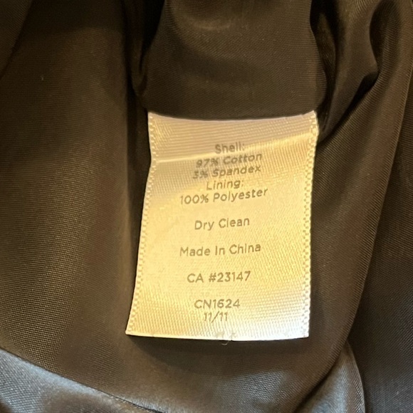 Talbots Floral Skirt Black w Green and Pink Flowers Size 10 - Picture 8 of 9